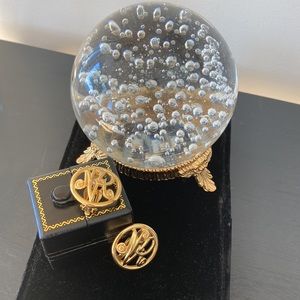 Nina Ricci Clip Ons